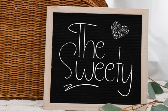 The Sweety Font: Elevate Editorial Design